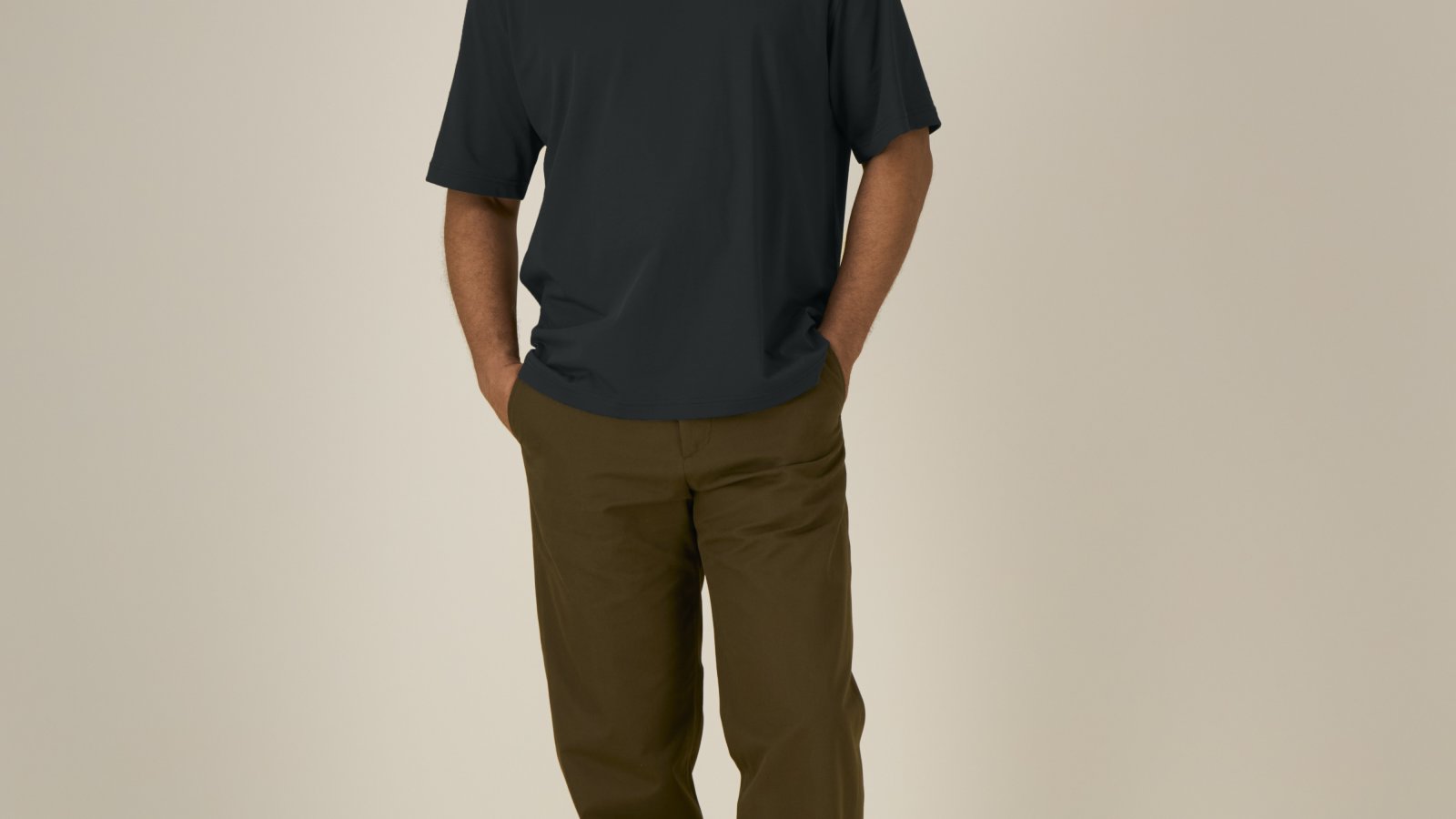 Stanley Stella Breezer – Unisex T-Shirt in Schwarz, Frontansicht