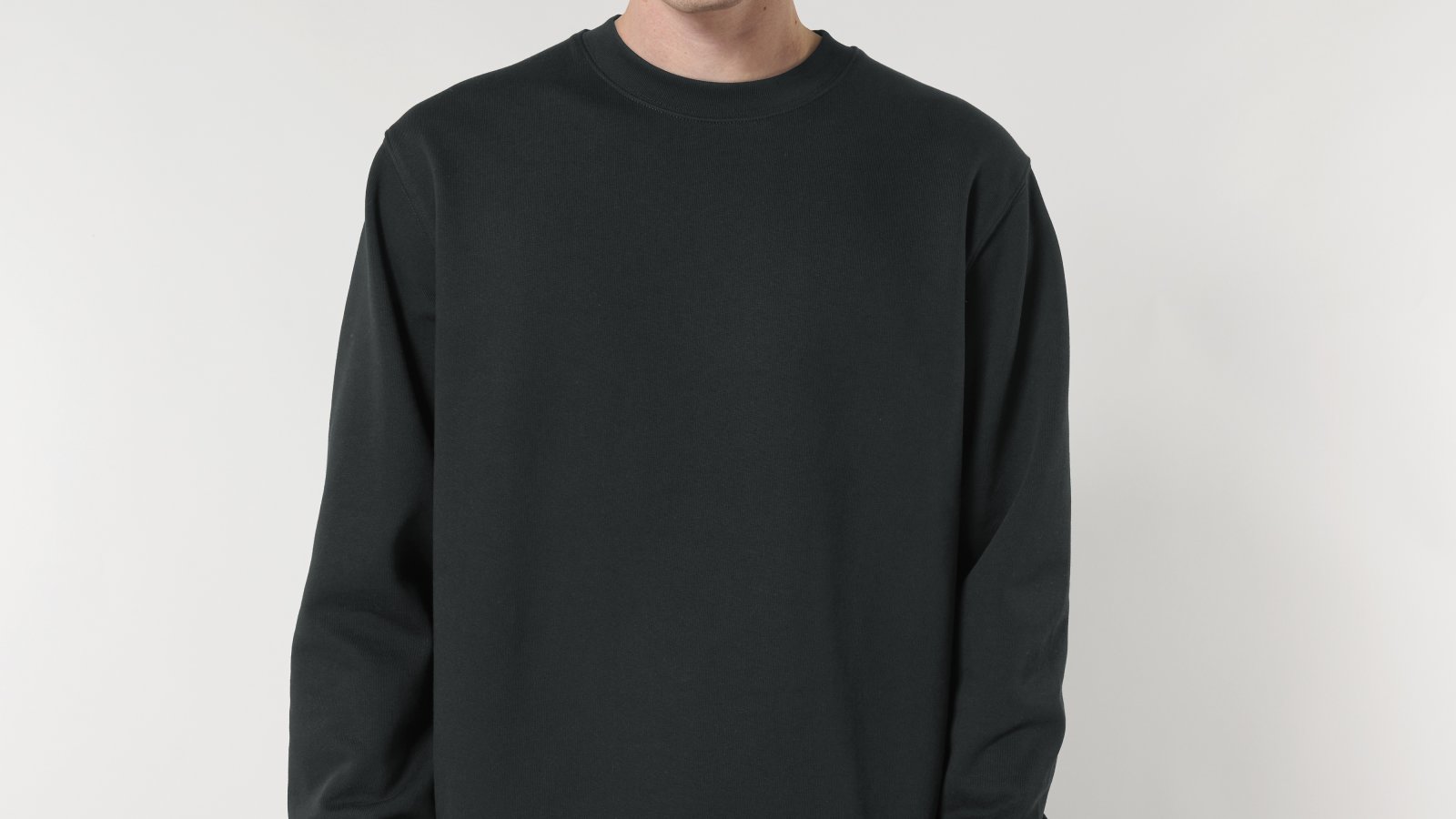 Stanley Stella Changer 2.0 – Unisex Crewneck Sweatshirt in Schwarz, Frontansicht